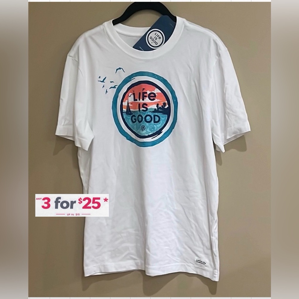 Life Is Good White ocean Short Sleeve Tee size small